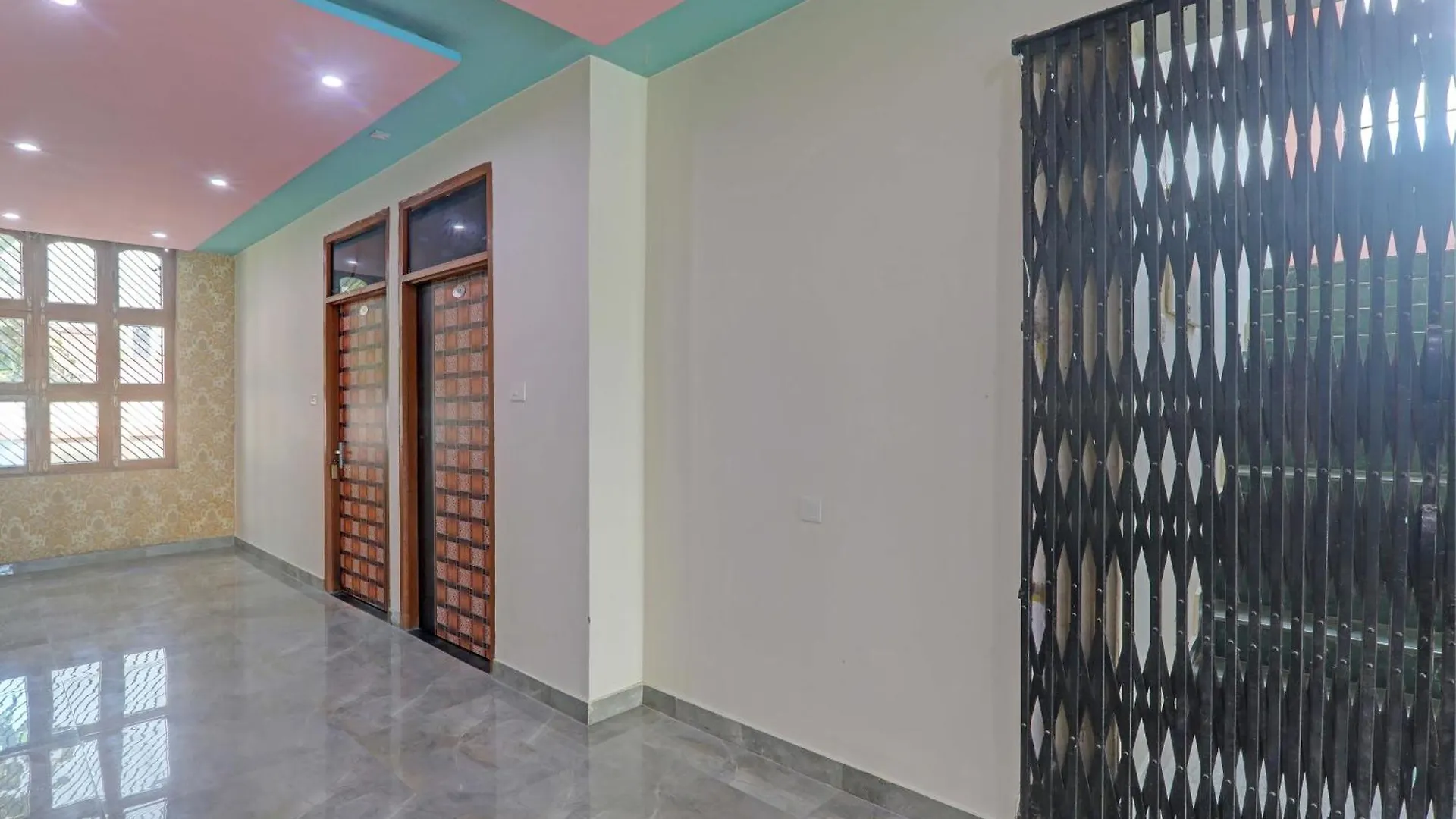Hotel O Kriti Green Varanasi 4*,  Hindistan